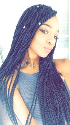 98de3c8f5a3a288609f5d1f3d0b83483--box-braids-hairstyles-protective-hairstyles